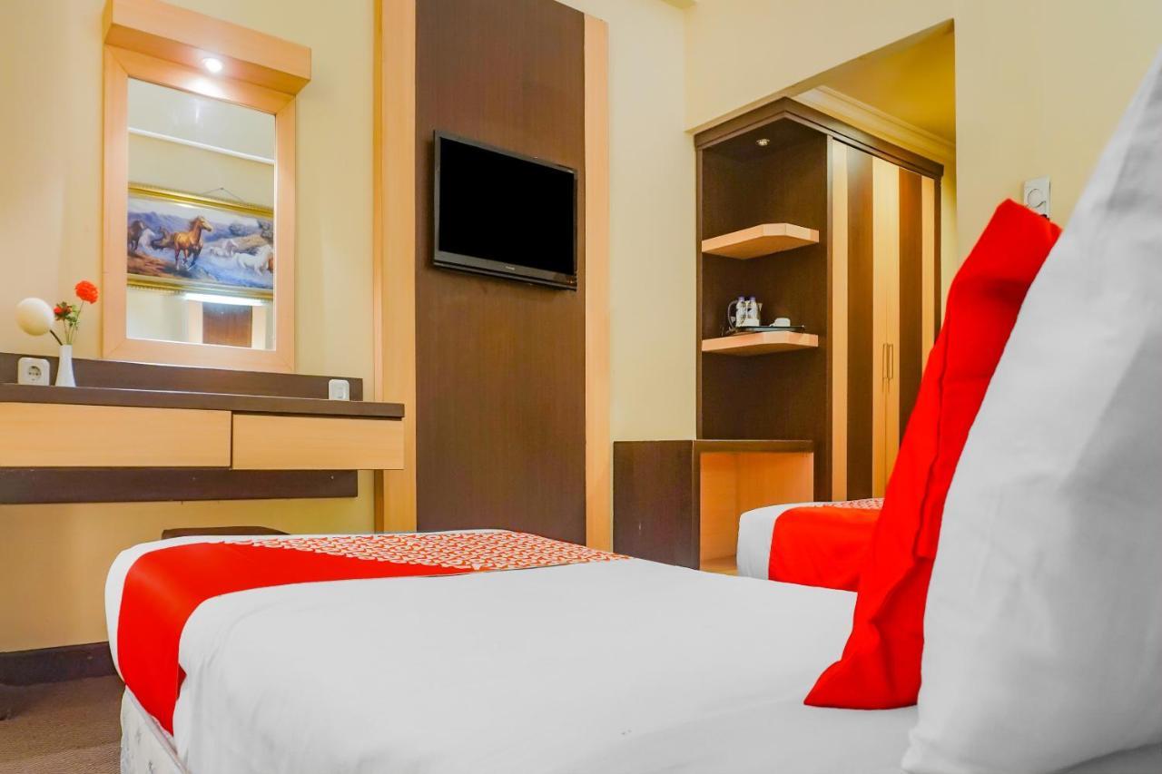 Oyo 3967 Hotel Pantai Wisata Μακασάρ Εξωτερικό φωτογραφία