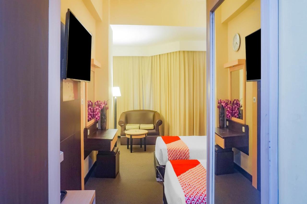 Oyo 3967 Hotel Pantai Wisata Μακασάρ Εξωτερικό φωτογραφία